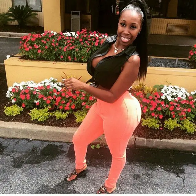 Zmeena Orr:Instagram Star,Leaked Video, Age, Relationship