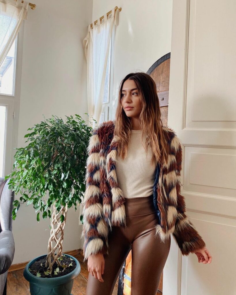 Aleyna Elibol's Bio, Age, Height, Captivating Journey: Discover the New, Free, and Life-Changing Dimensions - Pachn